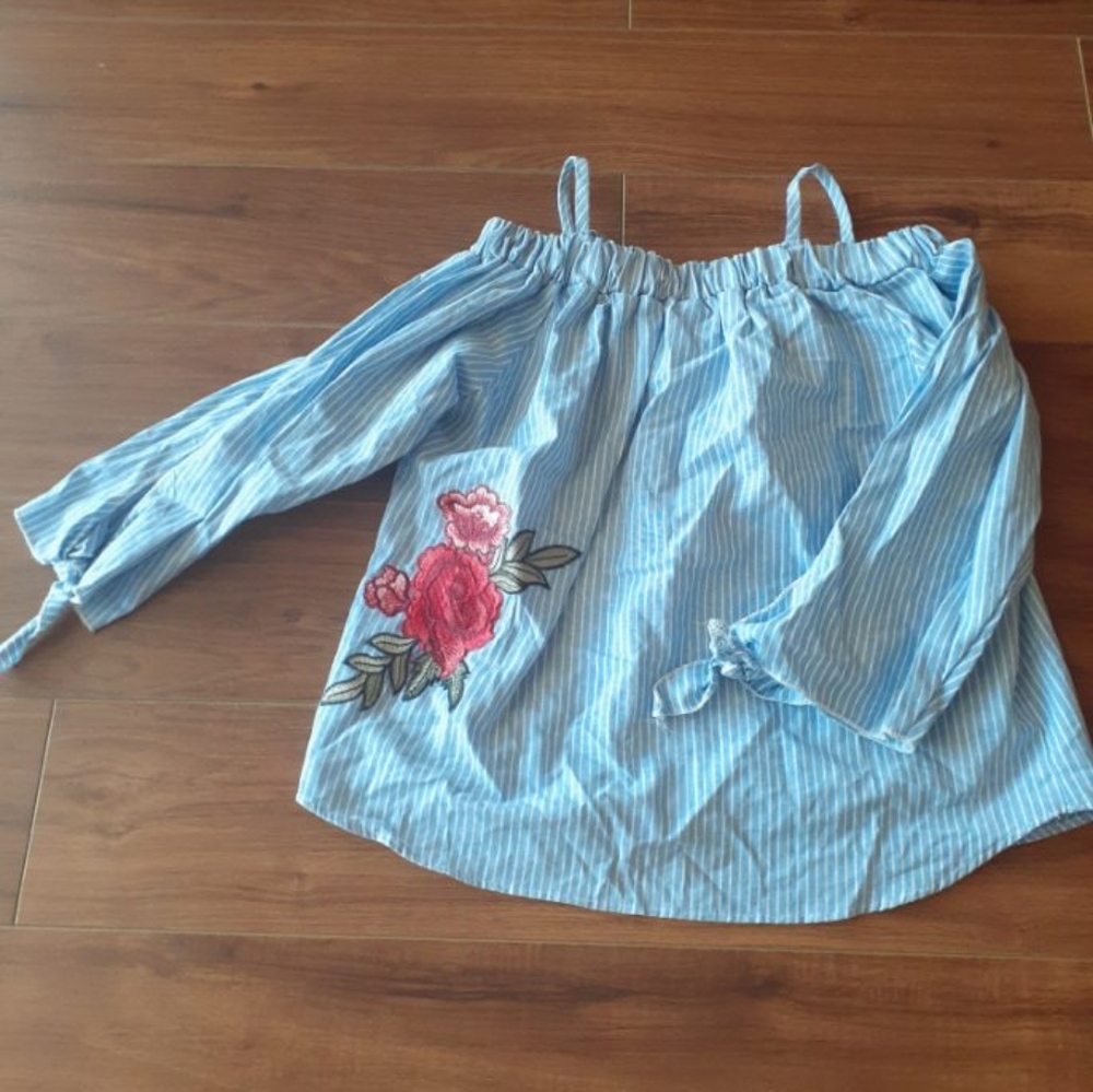 Girls off the shoulder top